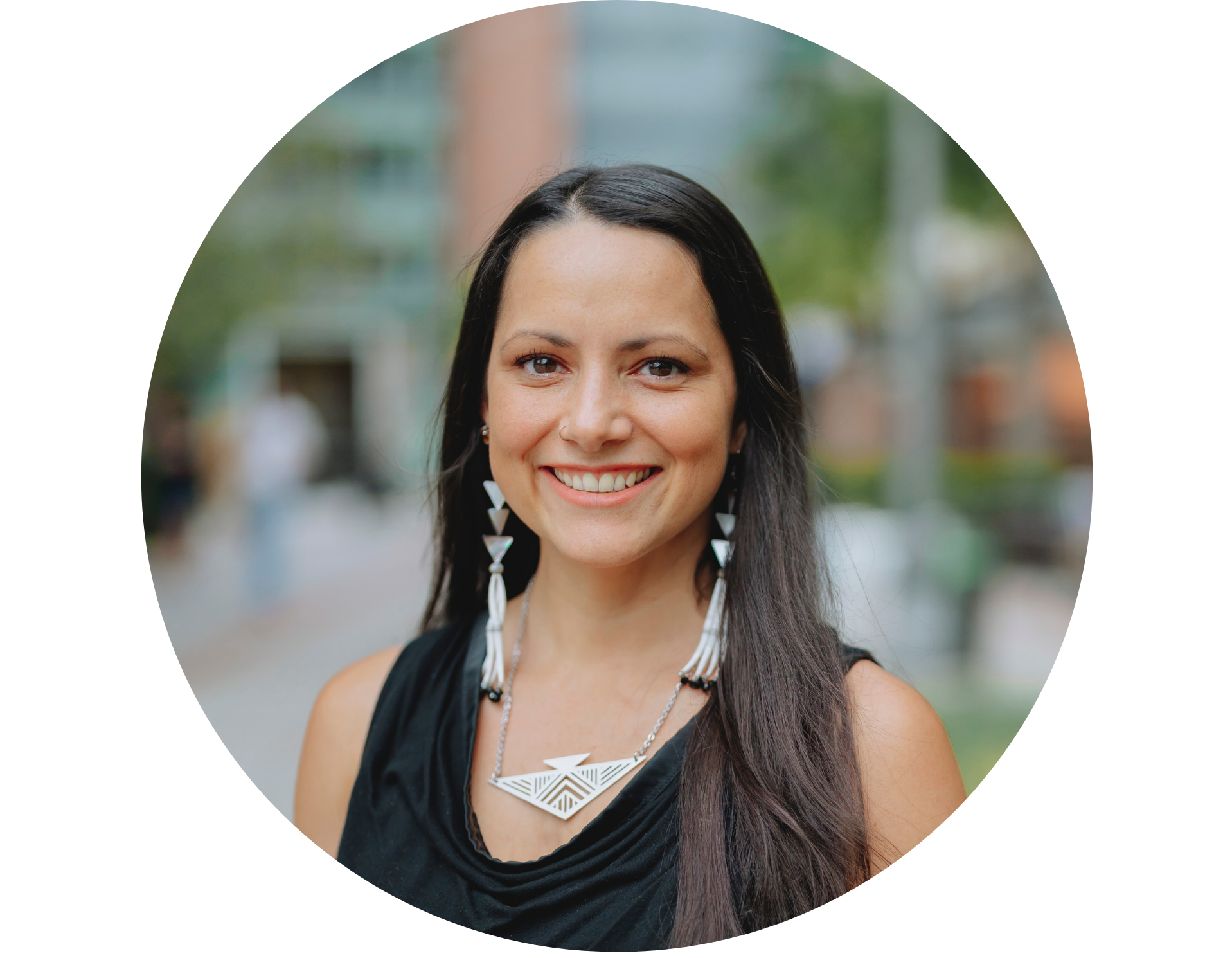 Dr. Nikki Barry headshot